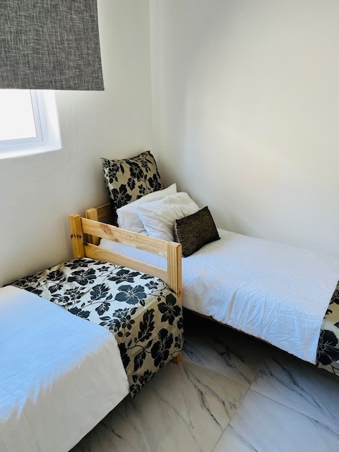 To Let 1 Bedroom Property for Rent in Table View Western Cape